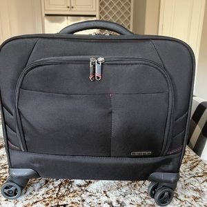 Samsonite mobile office, NEW, never used, lightly rolled, super comfortable
